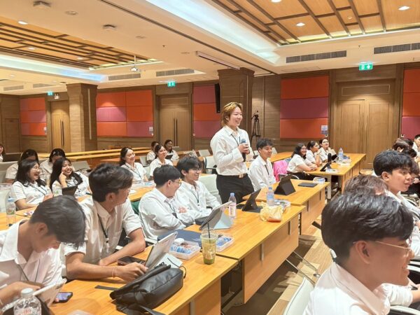 หลักสูตรแพทยศาสตรบัณฑิต จัดโครงการ "เตรียมความพร้อมในการเรียนชั้นปรีคลินิก” ประจำปีการศึกษา 2569 