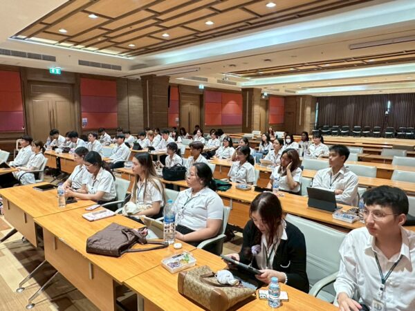 หลักสูตรแพทยศาสตรบัณฑิต จัดโครงการ "เตรียมความพร้อมในการเรียนชั้นปรีคลินิก” ประจำปีการศึกษา 2569 