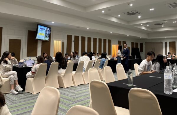 นักศึกษาแพทย์ ม.วลัยลักษณ์ เข้าร่วมค่ายสัมมนาปลายปี SMST Annual Congress
