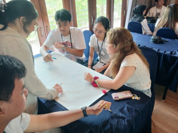 สโมสรนักศึกษาสำนักวิชาแพทยศาสตร์ ม.วลัยลักษณ์ จัดสัมมนาเตรียมความพร้อมผู้นำนักศึกษา สานพลัง 3 หลักสูตร ขับเคลื่อนกิจกรรมปีการศึกษา 2569