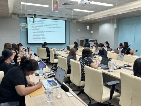 หลักสูตรแพทยศาสตรบัณฑิต จัดกิจกรรม KM “Knowledge Sharing in Medical Education” เพื่อพัฒนาการเรียนการสอนและการสนับสนุนผู้เรียน