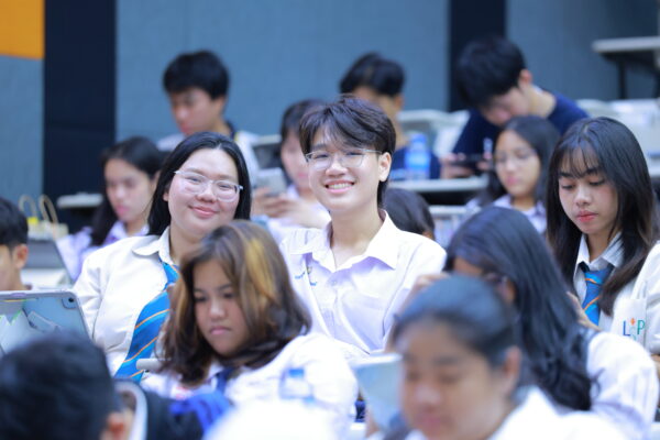 School of Medicine Organizes Wednesday Afternoon Activity “Pronunciation สุดปัง สไตล์ SMD” to Enhance English Pronunciation Skills among First-Year Students 