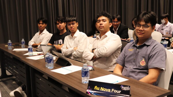 นักศึกษาแพทย์ มวล. ต่อยอดงานวิจัยสู่เวที R2M ระดับภูมิภาค พร้อมคว้าสิทธิ์แข่งขันระดับประเทศ