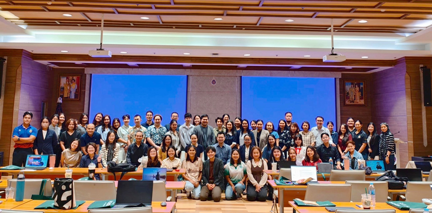 สำนักวิชาแพทยศาสตร์ มหาวิทยาลัยวลัยลักษณ์ จัดโครงการสัมมนาเชิงปฏิบัติการทบทวนแผนกลยุทธ์และขับเคลื่อนการดำเนินงาน สำนักวิชาแพทยศาสตร์ ประจำปีงบประมาณ 2570