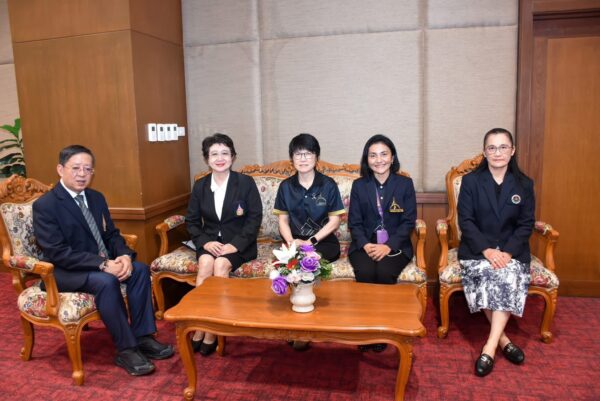 อาจารย์สูตินรีแพทย์ ม.วลัยลักษณ์ ร่วมประชุมและเป็นวิทยากร “ราชวิทยาลัยฯ สัญจร ครั้งที่ 5/2569”