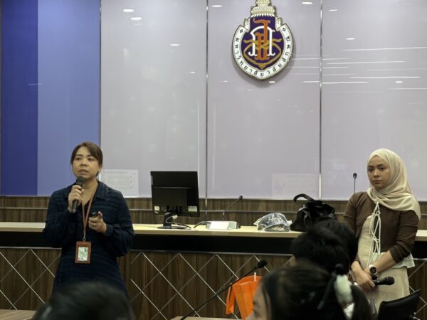 สำนักวิชาแพทยศาสตร์ต้อนรับคณะครูและนักเรียนโรงเรียนบ้านตาขุนวิทยา เยี่ยมชมมหาวิทยาลัยและเรียนรู้การศึกษาต่อ