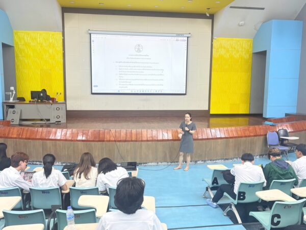 หลักสูตรแพทยศาสตรบัณฑิต จัดกิจกรรม Semester Opening เสริมความพร้อมด้านการเรียนและการดูแลสุขภาวะทางใจแก่นักศึกษาแพทย์ชั้นปีที่ 2